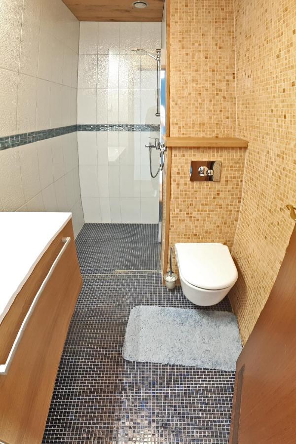 "Winter" Apartment 维尔扬迪 外观 照片